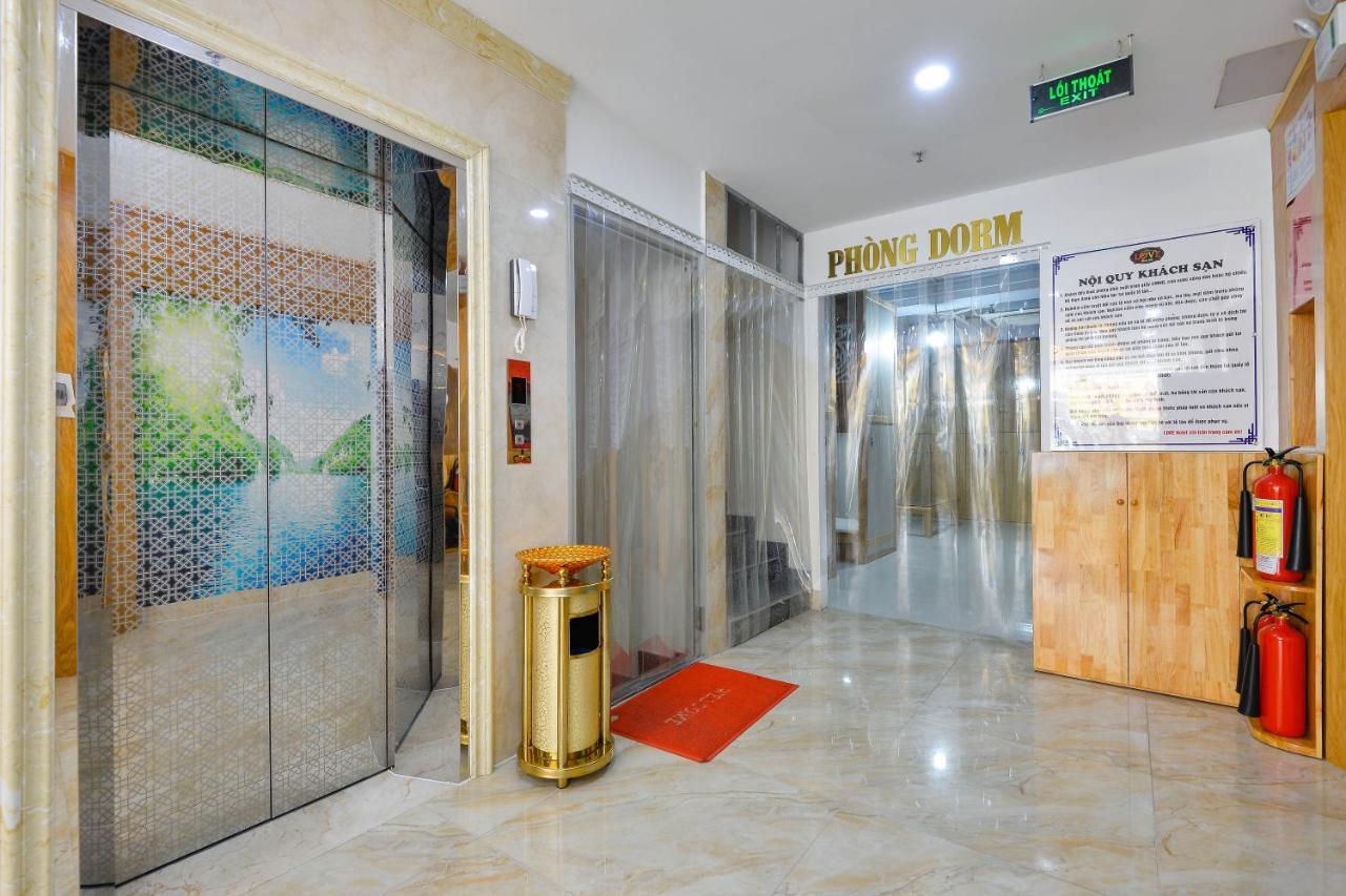 Love Hotel Airport Ho Chi Minh City Exterior photo